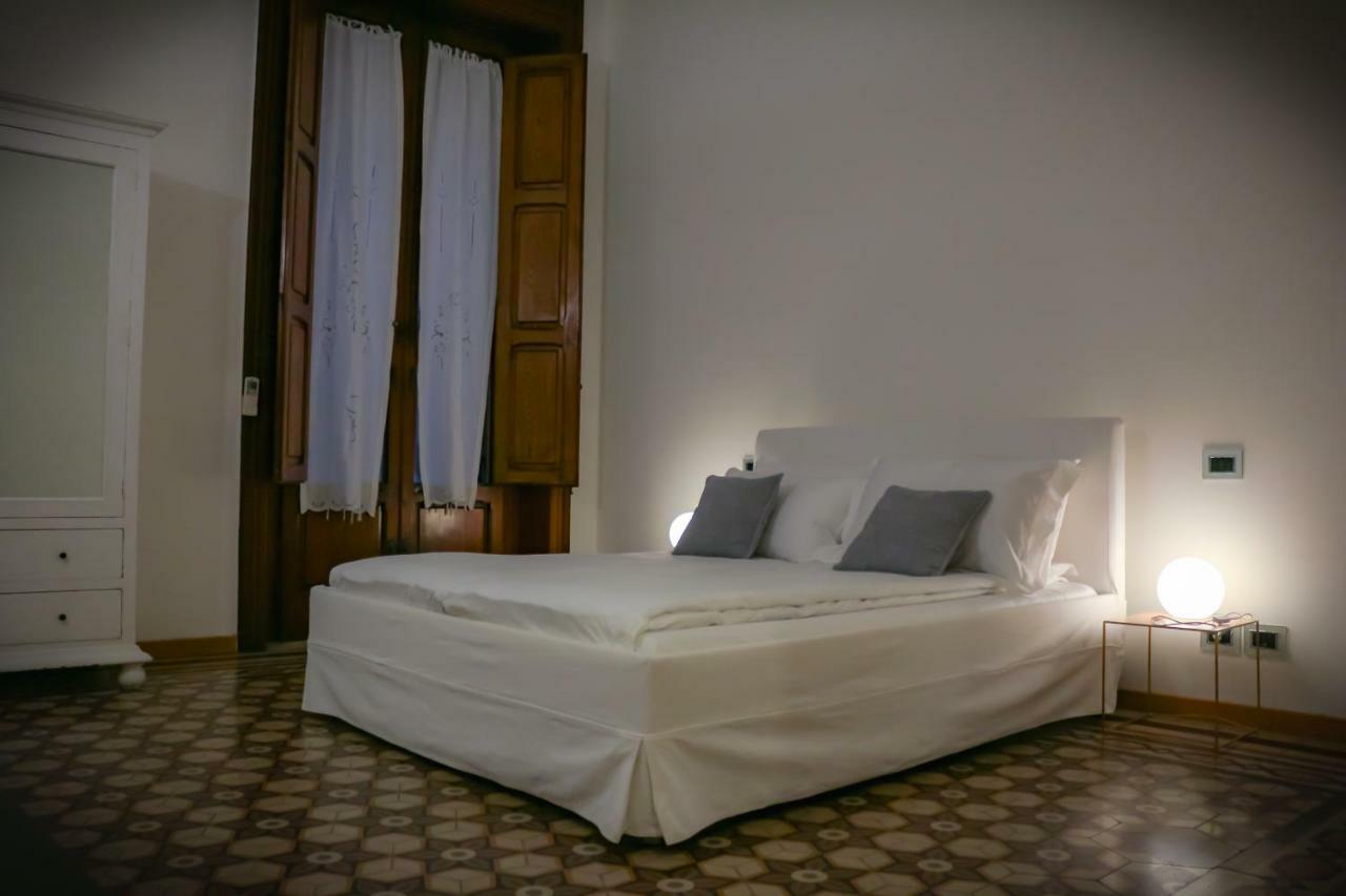 Appartement Le BB à Bari Extérieur photo